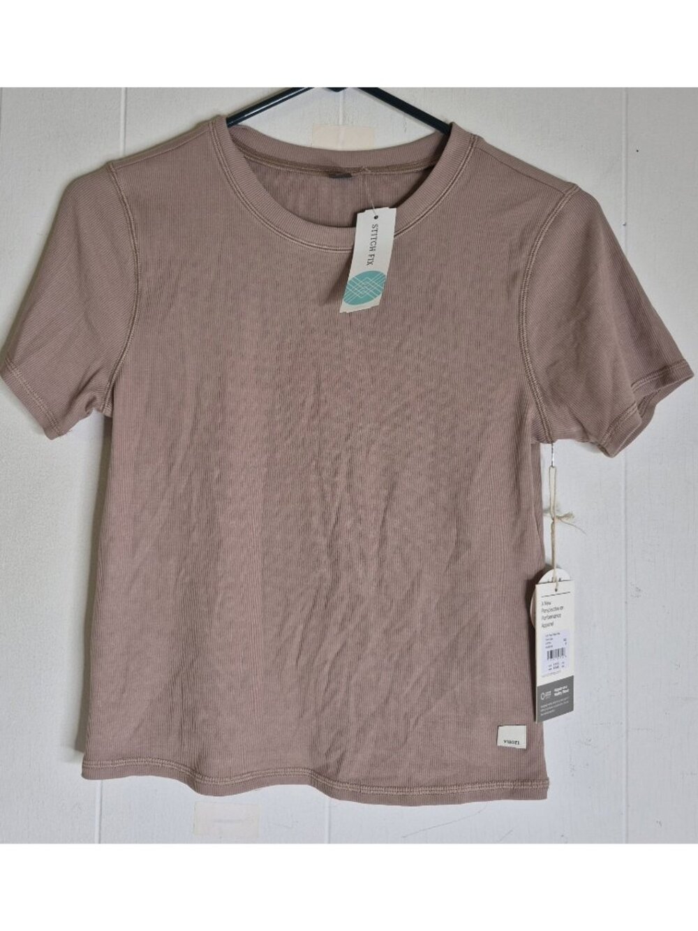 Stitch Fix Vuori Pose Fitted Tee Rose Clay Women's Size M NWT